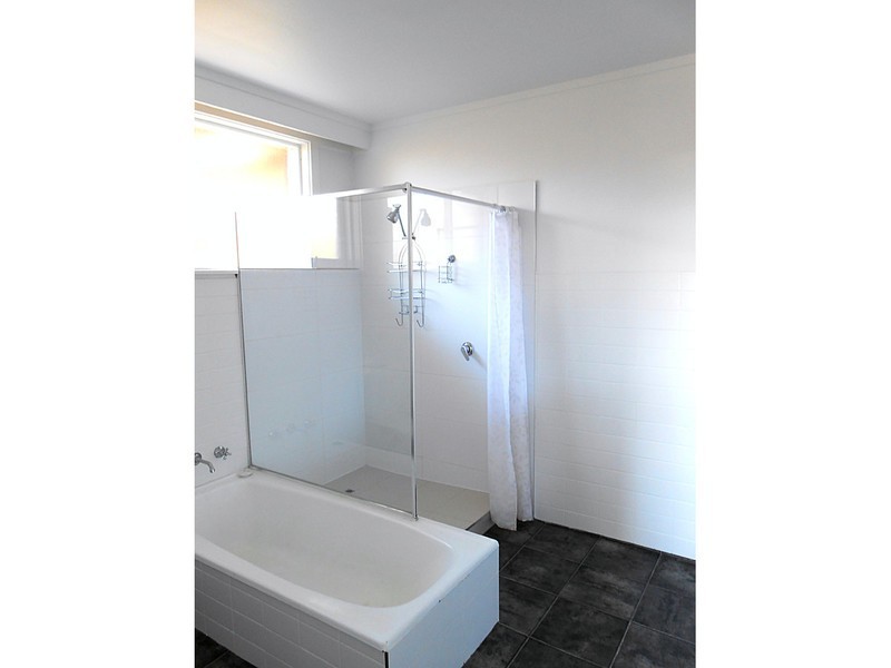 1/252 Churchill Avenue, Sandy Bay TAS 7005