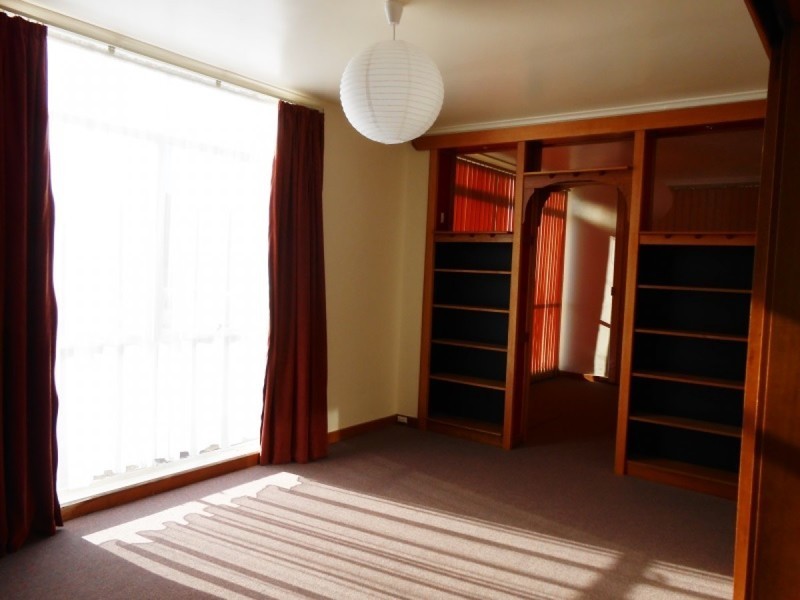 1/23 Cross Street, New Town TAS 7008