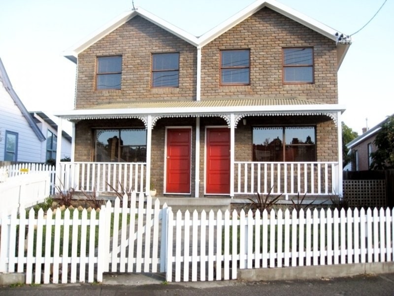 2/23 Queen Street, Sandy Bay TAS 7005