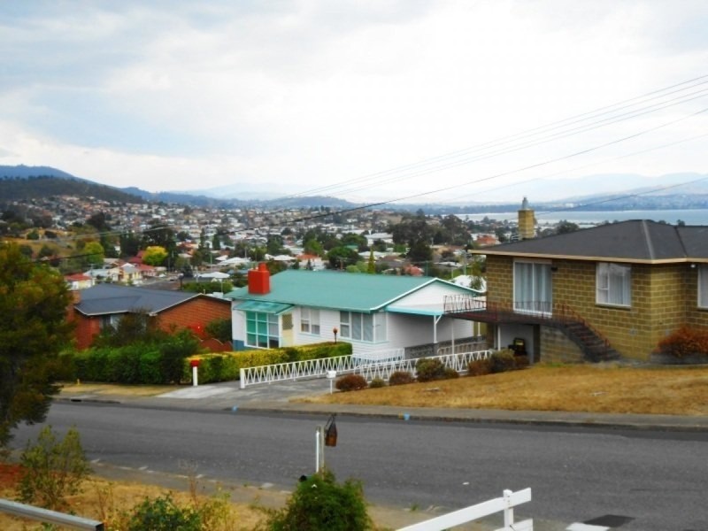 2 Anderson Street, Glenorchy TAS 7010
