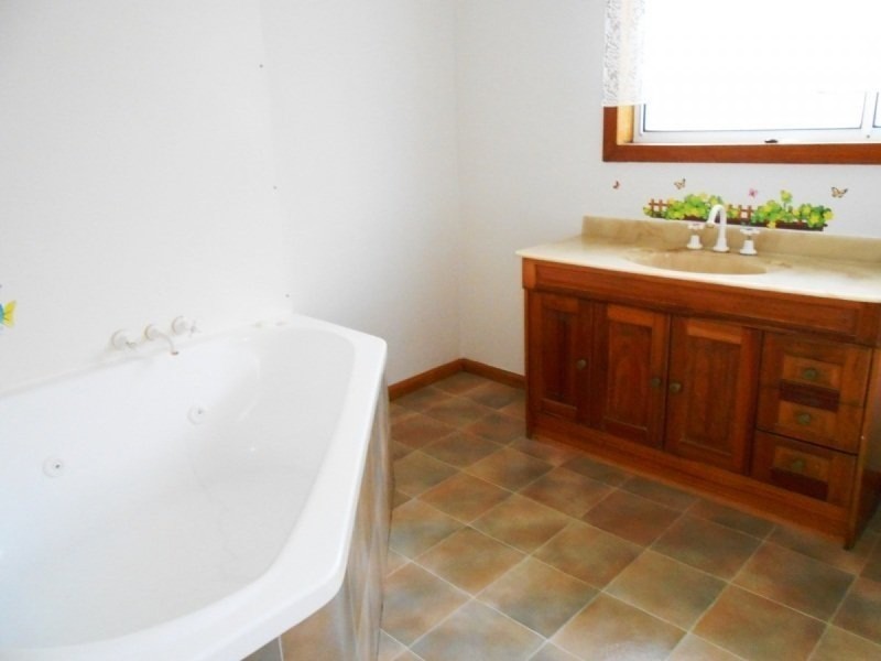 2 Anderson Street, Glenorchy TAS 7010