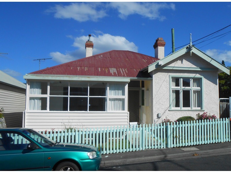 5 Randall Street, Sandy Bay TAS 7005
