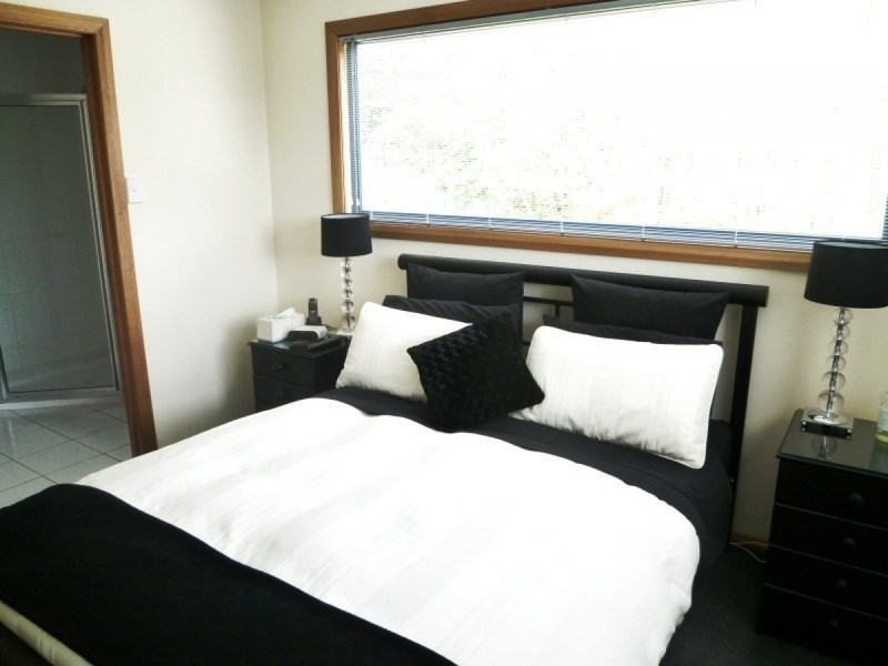 2/14 Dalkeith Court, Sandy Bay TAS 7005