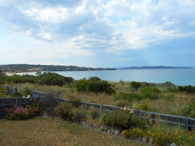 11 Petrel Street, Primrose Sands TAS 7173