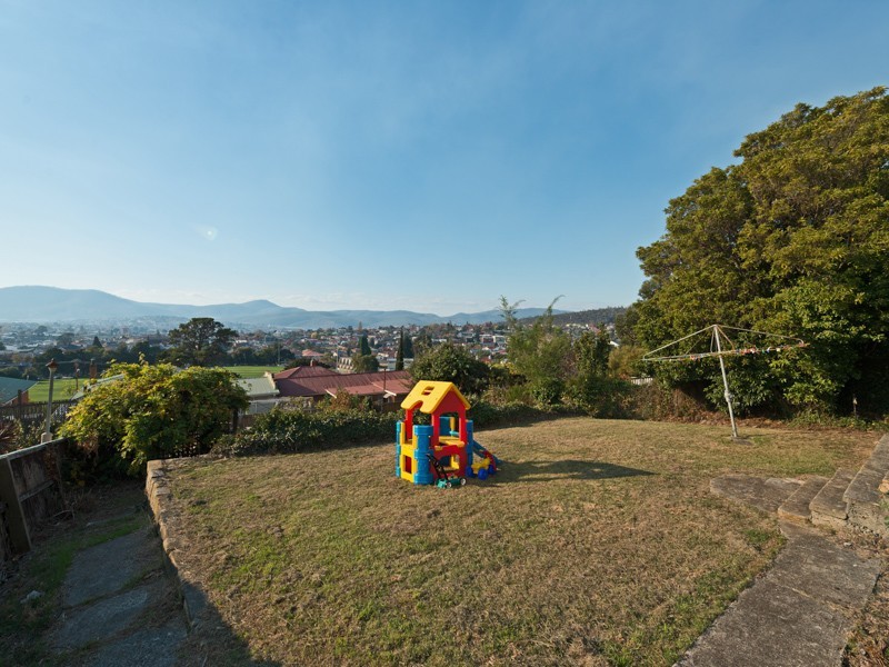 27 Joynton Street, New Town TAS 7008