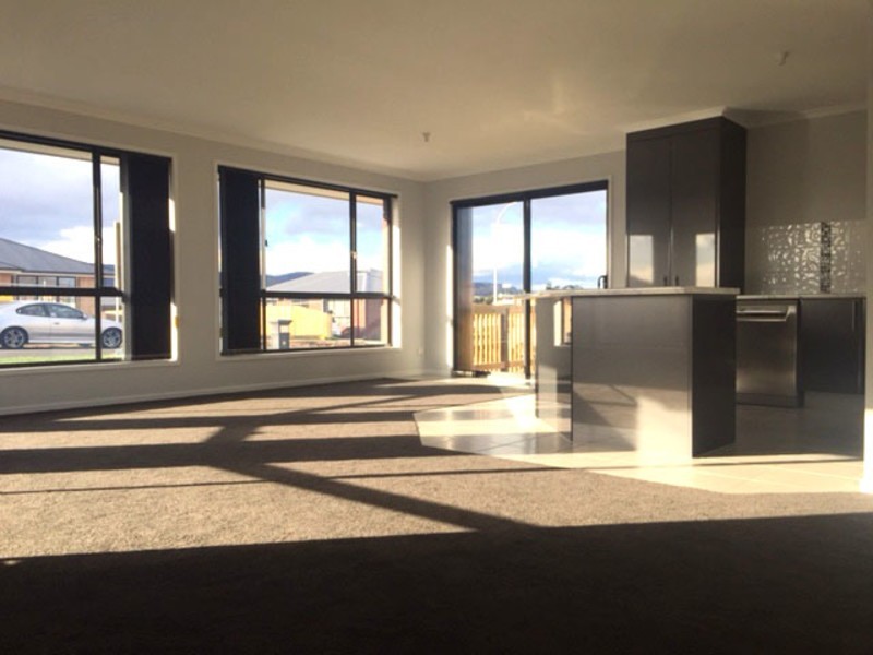 2 Dudley Drive, Brighton TAS 7030