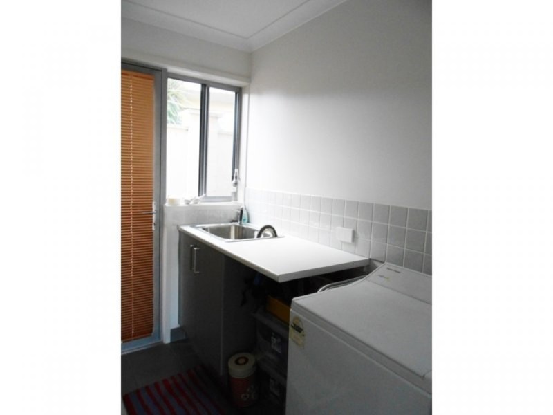 1/8 Kiama Place, Blackmans Bay TAS 7052