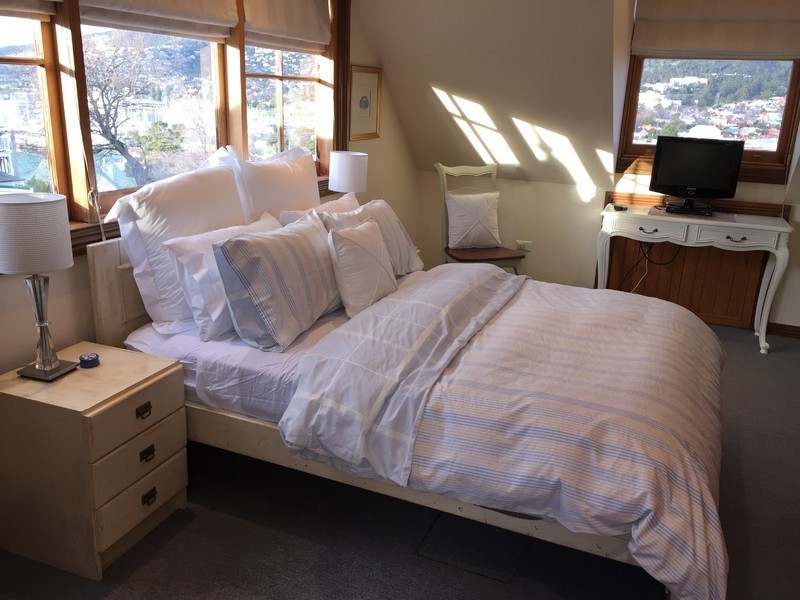 38 St Georges Terrace, Battery Point TAS 7004