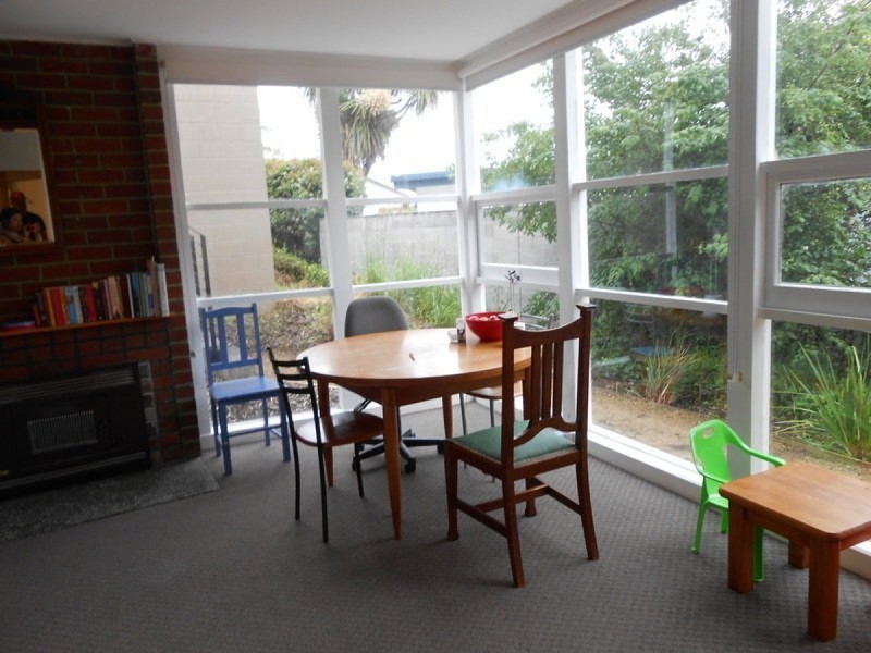 1/6 Wandeet Place, Sandy Bay TAS 7005