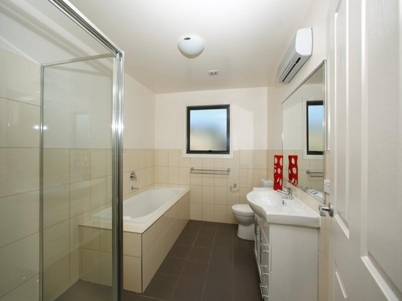 1/4 Higson Street, Midway Point TAS 7171