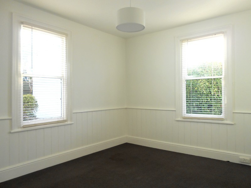 4 Randall Street, Sandy Bay TAS 7005