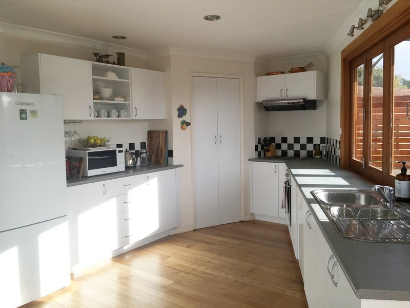 14 Tarana Road, Blackmans Bay TAS 7052