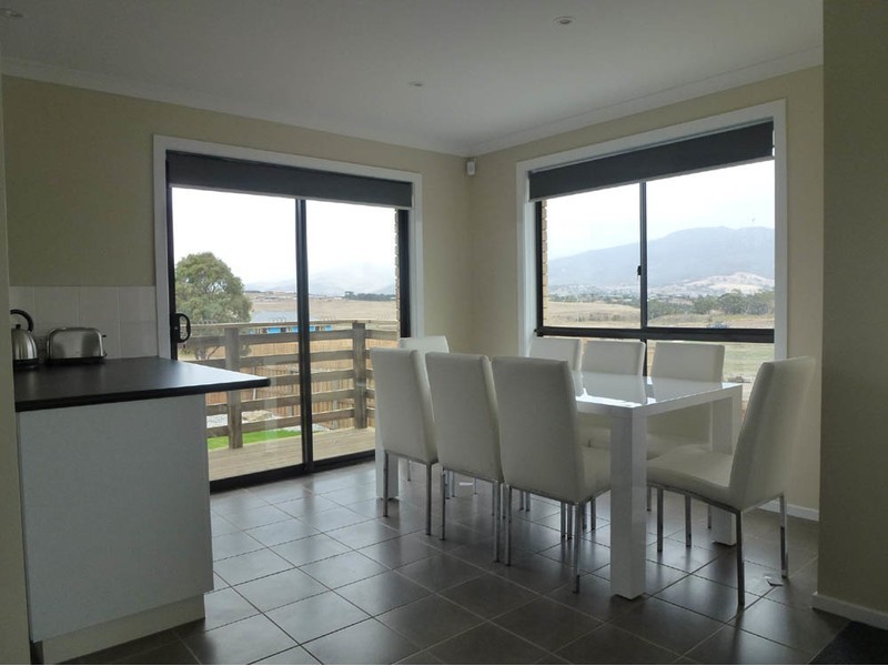 16 Barrob Street, Old Beach TAS 7017