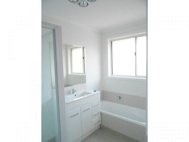 1/24 Cider Gum Drive, Blackmans Bay TAS 7052
