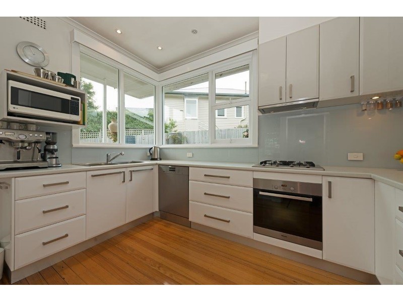 39 Mawhera Avenue, Sandy Bay TAS 7005