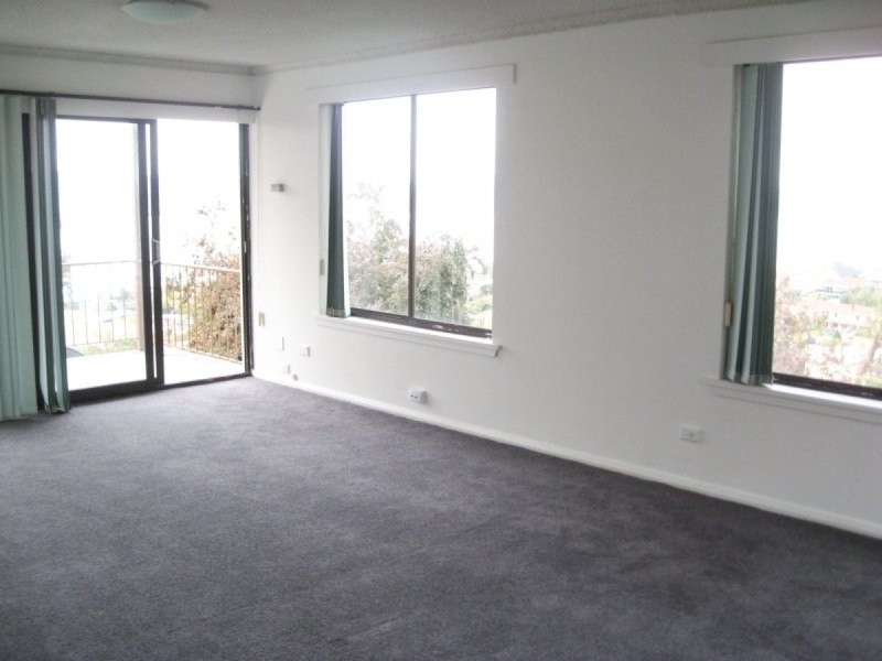 12B Ascot Avenue, Sandy Bay TAS 7005