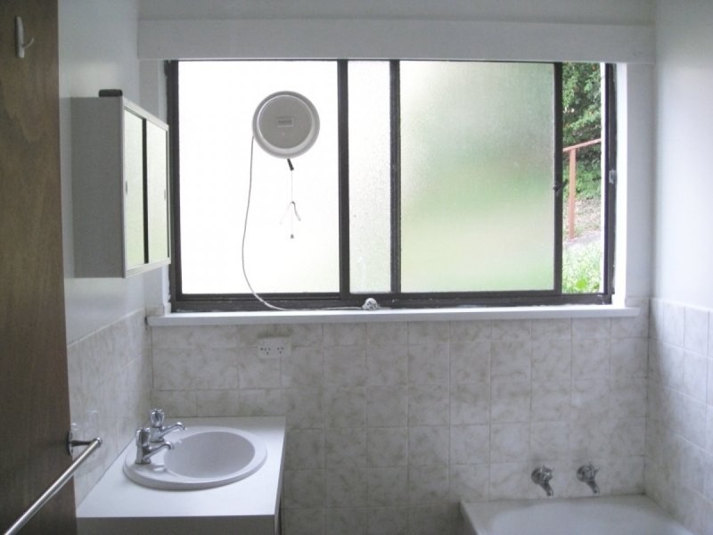 12B Ascot Avenue, Sandy Bay TAS 7005