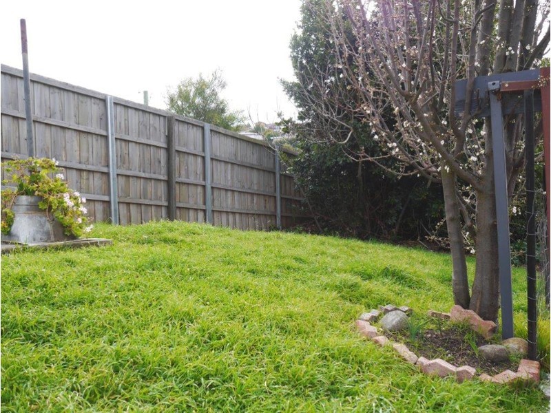 1a Alcides Avenue, Lenah Valley TAS 7008