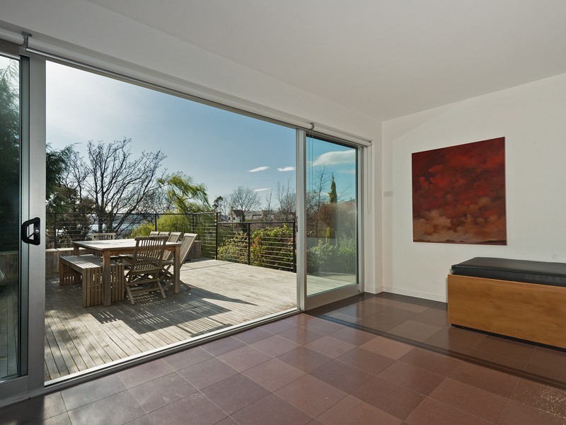 35 Derwentwater Avenue, Sandy Bay TAS 7005