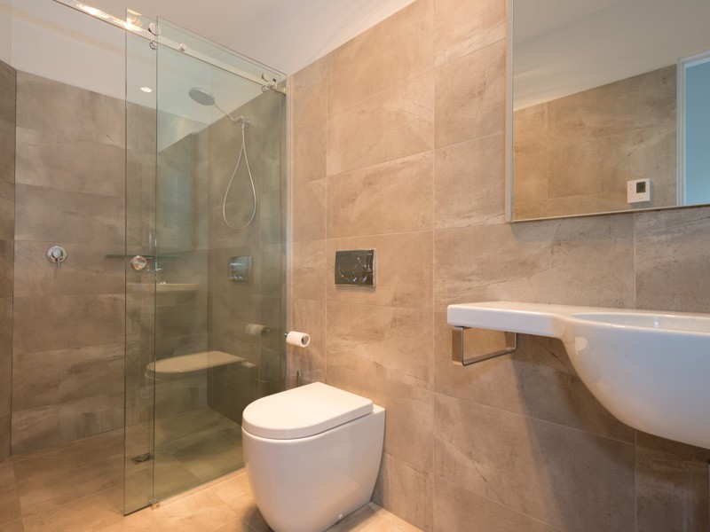 2/16 Aotea Road, Sandy Bay TAS 7005