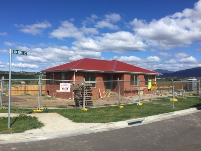 2 Nino Crt, Old Beach TAS 7017