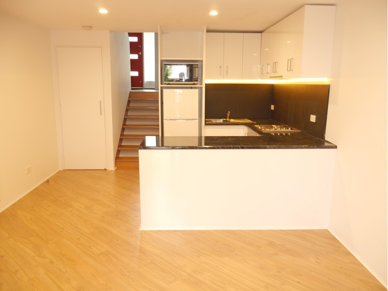 4/30 Maranoa Road, Kingston TAS 7050