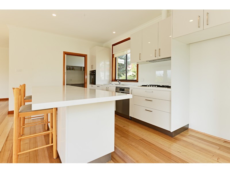 42 Lipscombe Avenue, Sandy Bay TAS 7005