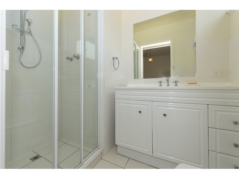 42 Lipscombe Avenue, Sandy Bay TAS 7005