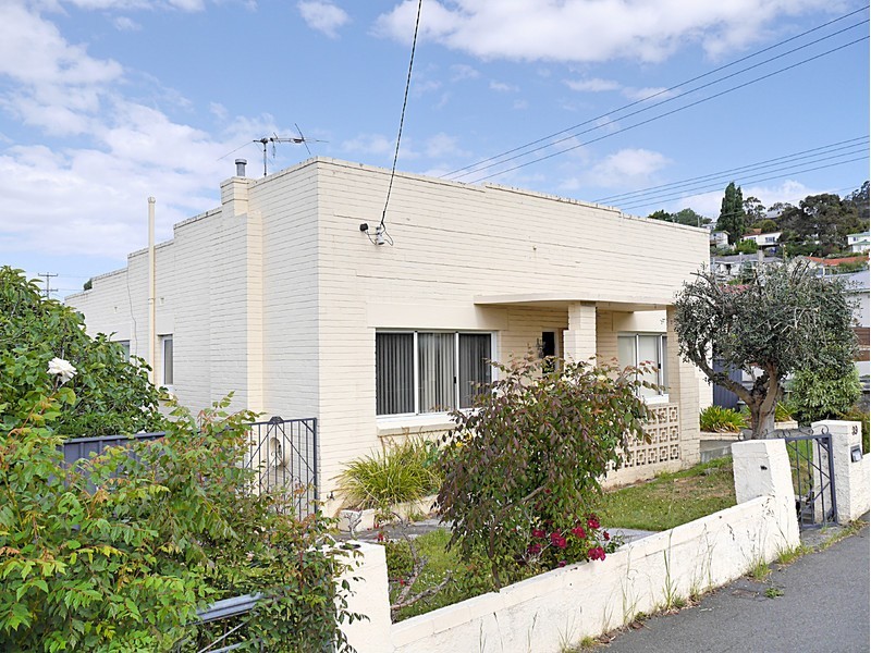 39 Giblin Street, Lenah Valley TAS 7008