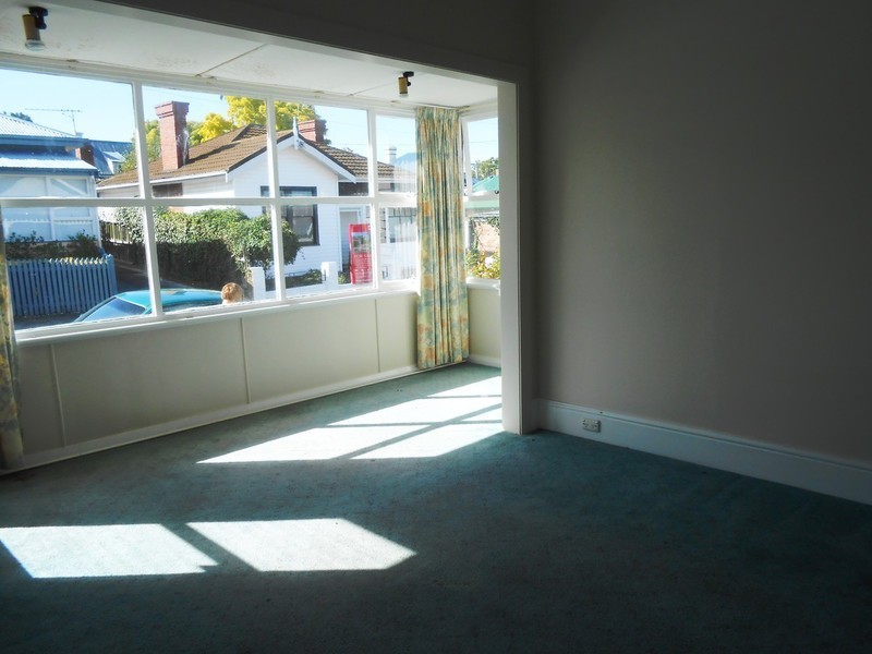 5 Randall Street, Sandy Bay TAS 7005