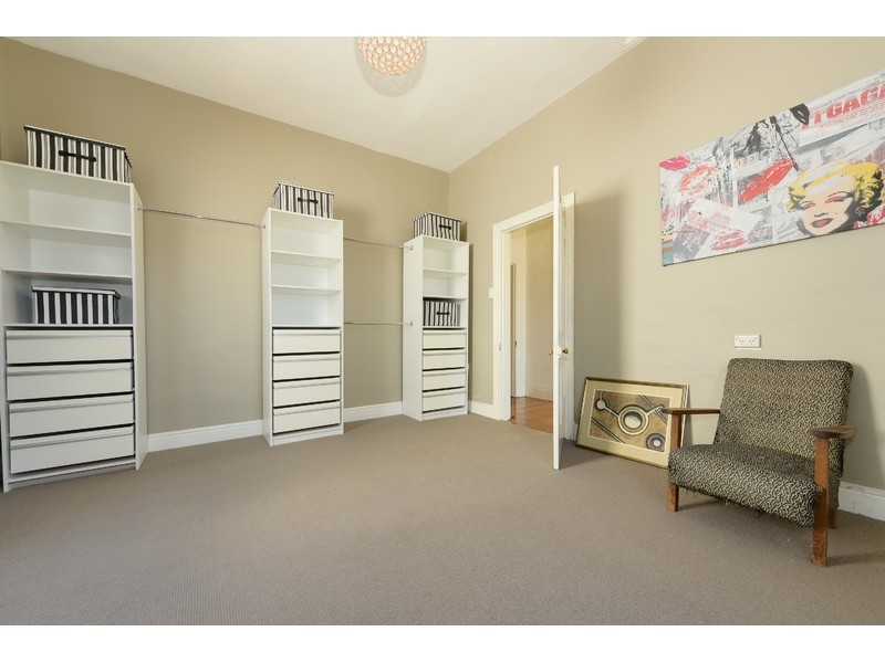 10 Risdon Road, New Town TAS 7008