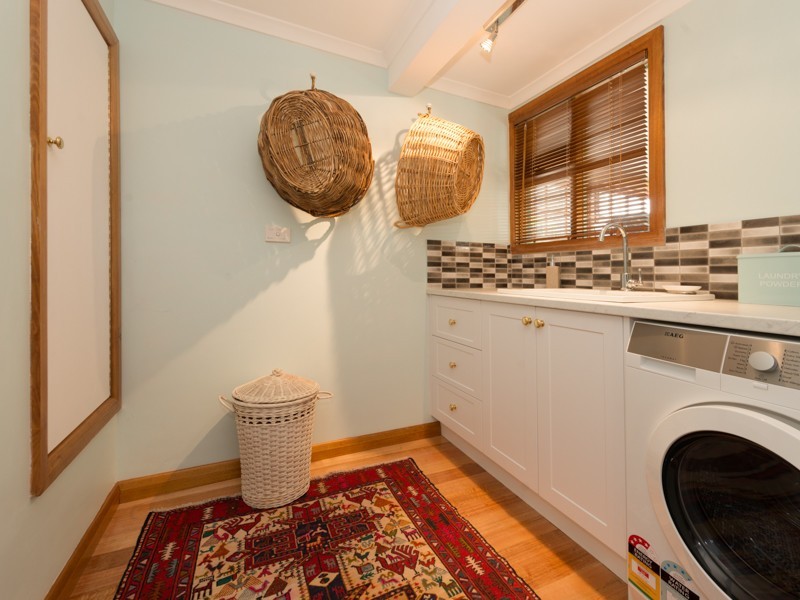 145 Augusta Road, Lenah Valley TAS 7008