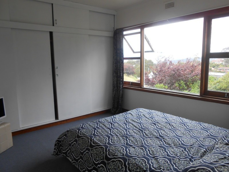 1 Alcides Avenue, Lenah Valley TAS 7008