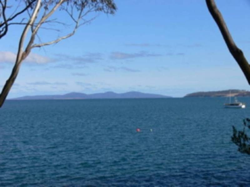 66 Bernacchi Drive, Orford TAS 7190