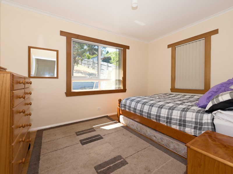 21 Winbourne Road, West Moonah TAS 7009