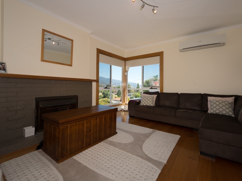 21 Winbourne Road, West Moonah TAS 7009