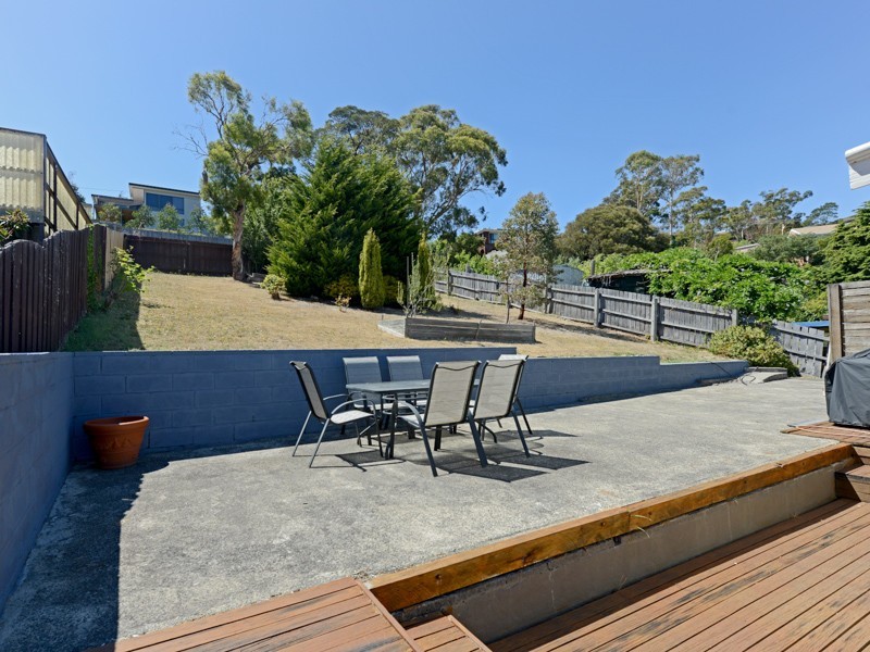 21 Winbourne Road, West Moonah TAS 7009