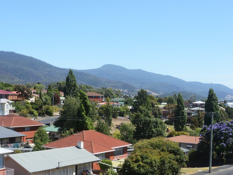 21 Winbourne Road, West Moonah TAS 7009