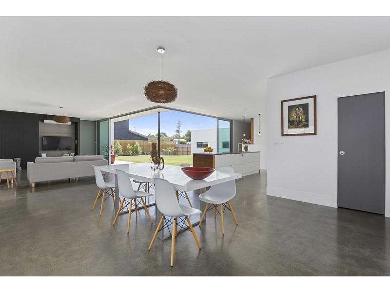 26 Seven Mile Beach Road, Seven Mile Beach TAS 7170