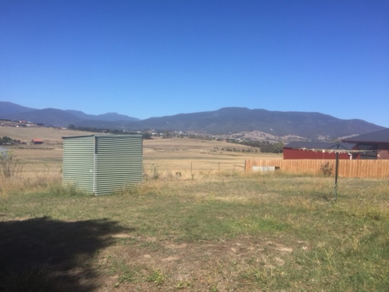 5 Tivoli Road, Old Beach TAS 7017