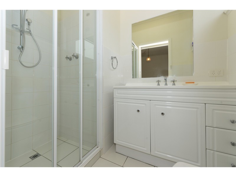 42 Lipscombe Avenue, Sandy Bay TAS 7005