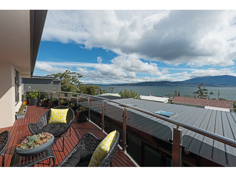 287 Carella Street, Tranmere TAS 7018