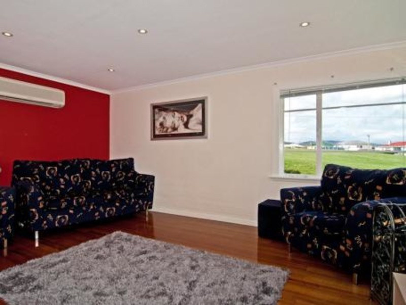 33 Rothesay Circle, Goodwood TAS 7010