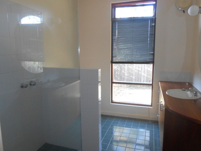 26a Surf Road, Seven Mile Beach TAS 7170