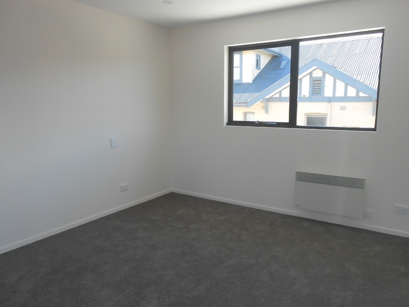 1/18 Boa Vista Road, New Town TAS 7008