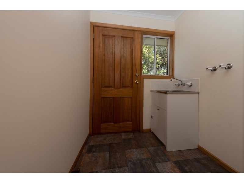 2/265 Cambridge Road, Warrane TAS 7018