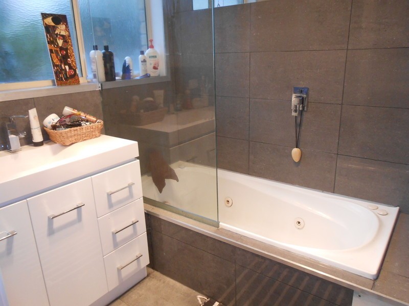 9/1-5 Pauldon Drive, Sandy Bay TAS 7005