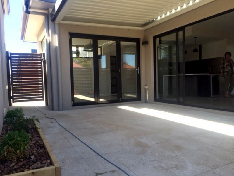 4/18 Boa Vista Road, New Town TAS 7008