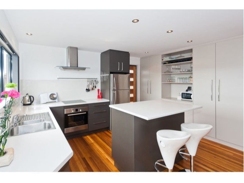 1/40 Queens Parade, Kingston TAS 7050