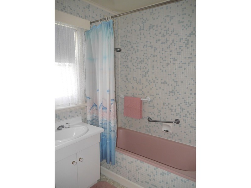 64 Ashbourne Grove, West Moonah TAS 7009